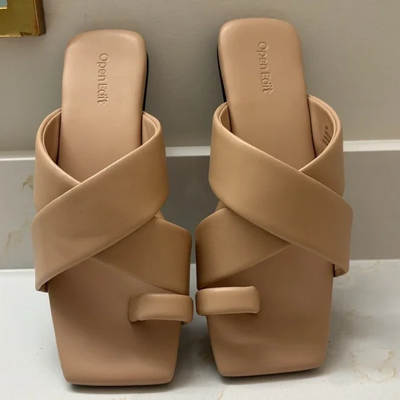 Open Edit size 8 Tan Women's Sandal slides EUC - Picture 10 of 10